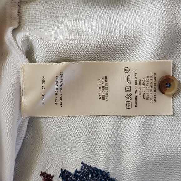 Anthropologie brand floral embroidered buttondown size 12 - Picture 6 of 7